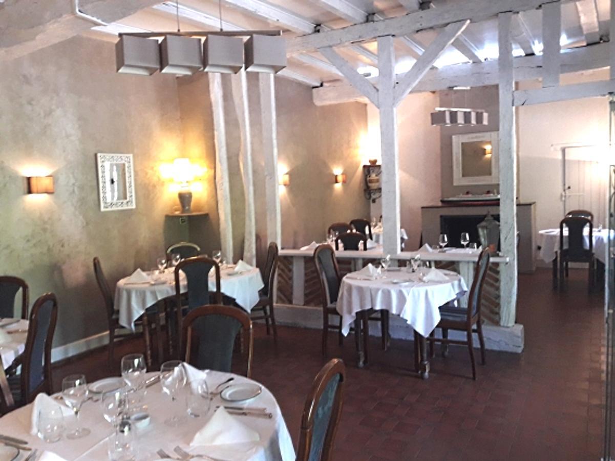 ليون Hotel Restaurant La Croix Blanche المظهر الخارجي الصورة