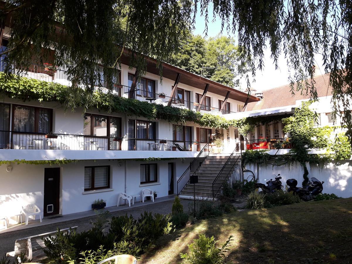 ليون Hotel Restaurant La Croix Blanche المظهر الخارجي الصورة